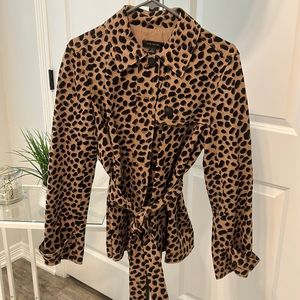Absolutely gorgeous animal print jacket by Ann Taylor.